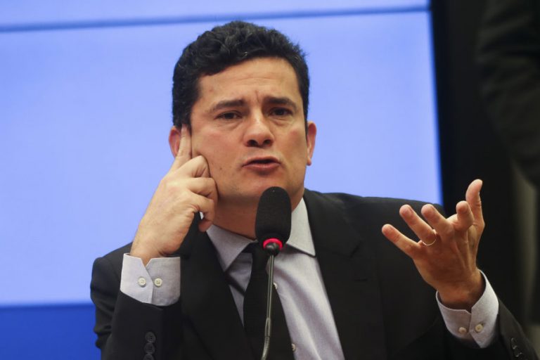 juiz sergio moro fala na comissao especial da camara