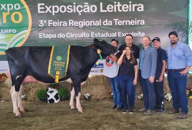 Adrimar-Cora-Admiral-1436-TE-Credito-Marcia-Goncalves-Divulgacao-1536x1044