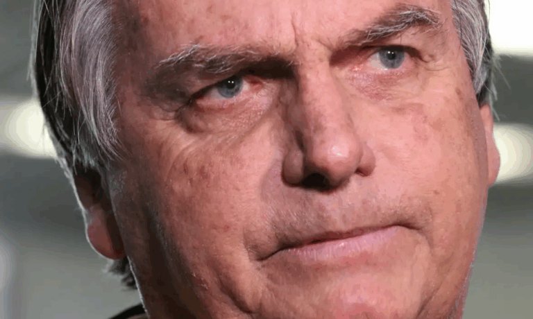 Bolsonaro condenado