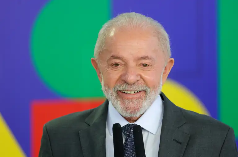 Lula capa 02