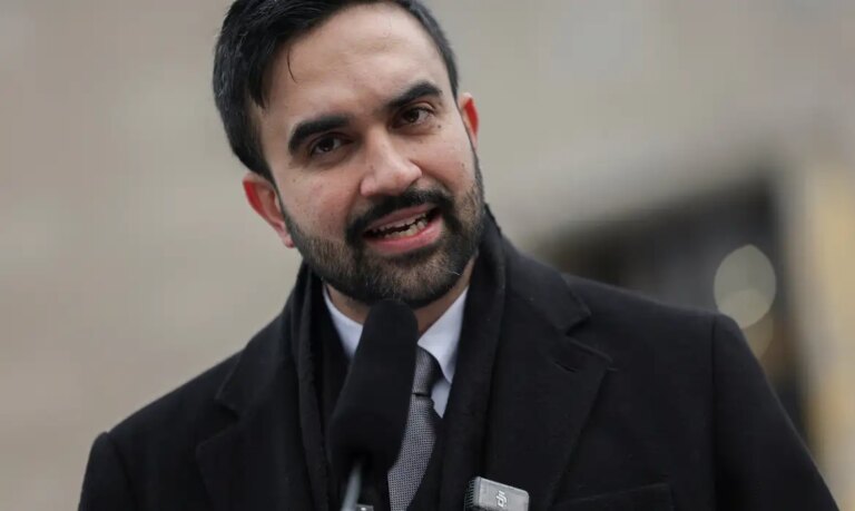 2026-01-02t220032z_1877339061_rc27tiacffgt_rtrmadp_3_usa-new-york-mamdani