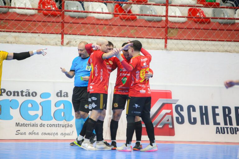 atlec vence semifinal