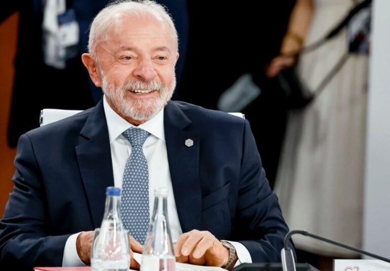 Lula G7