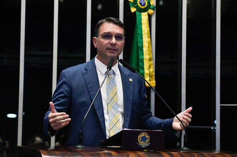 Flavio Bolsonaro agencia senado