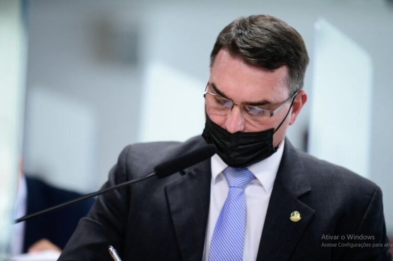 Flavio Bolsonaro covid